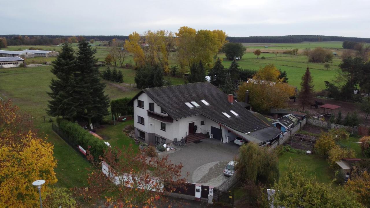 Monteurswohnung Deluxe Spreenhagen Екстериор снимка